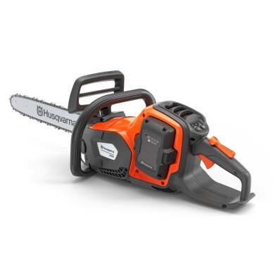 Pjūklas Husqvarna 242i su akumulaitoriumi ir įkrovikliu 1 Pjūklas Husqvarna 242i su akumulaitoriumi ir įkrovikliu 1